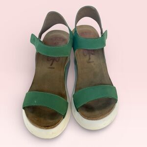 Fly London Gogo Platform Wedge Sandal Sz 40